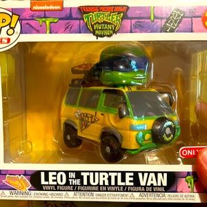 Leonardo in the turtle van pop